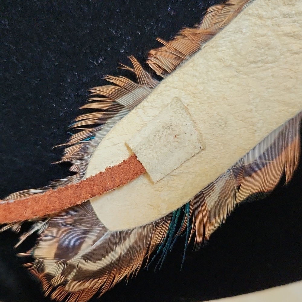 Real feather and leather choker necklace brown turquoise green white - Picture 6 of 9